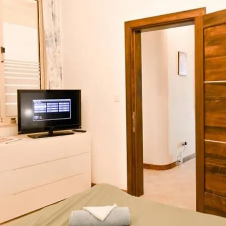 Binja Rustika 公寓