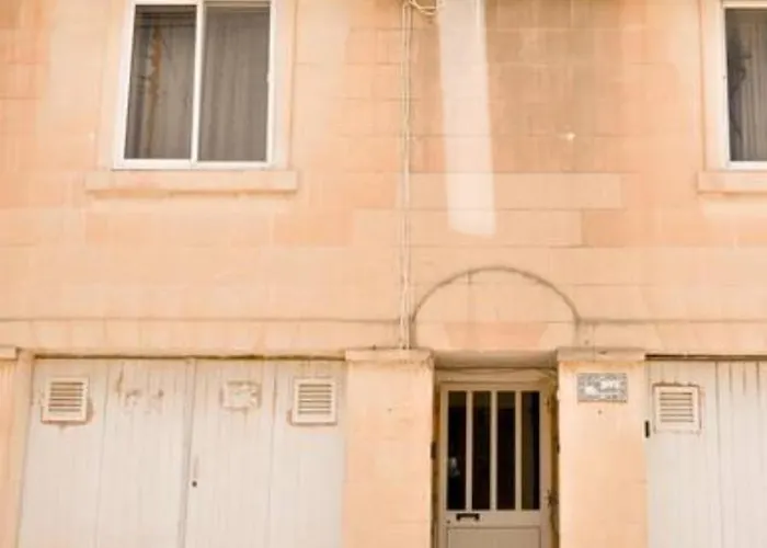 Binja Rustika Apartament Ta' Abram